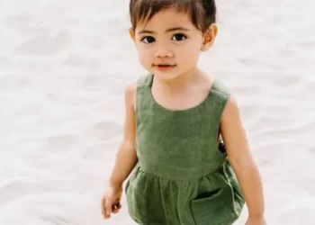 Bear Design Long Sleeve Baby Jumpsuit: Comfort And Style For Your Little One