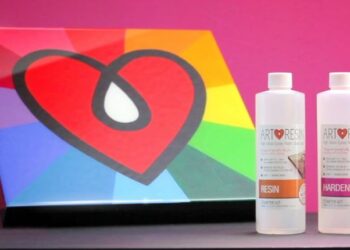 The Benefits of Using Art Resin Epoxy Resin for Your Art Projects