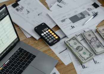 PGY Stock Analysis From 5 Wall Street Analysts