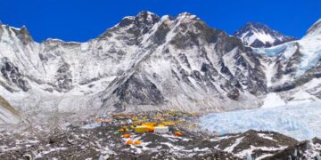 Managing Waste on Everest: A Call for Responsible Climbing Practices