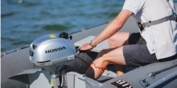 Choosing The Right Outboard Motor For Your Boat